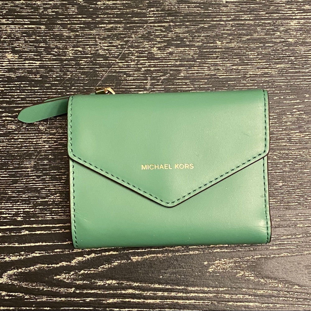 Micheal Kora Jet Set Small Leather Envelope Wallet
